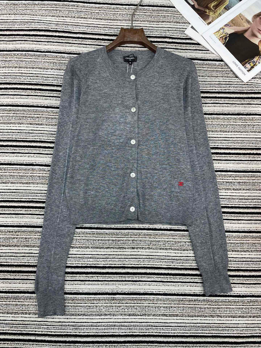 CHANEL 26S CARDIGAN 898