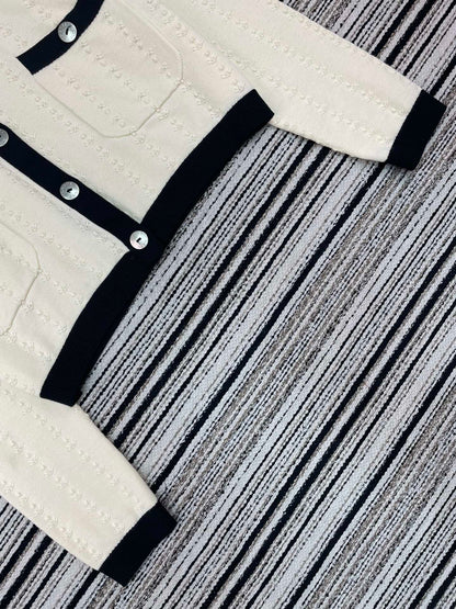CHANEL 26S CARDIGAN 911