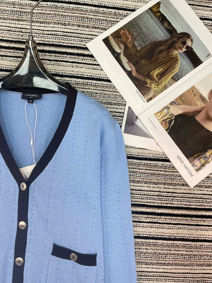 CHANEL 26S CARDIGAN 910