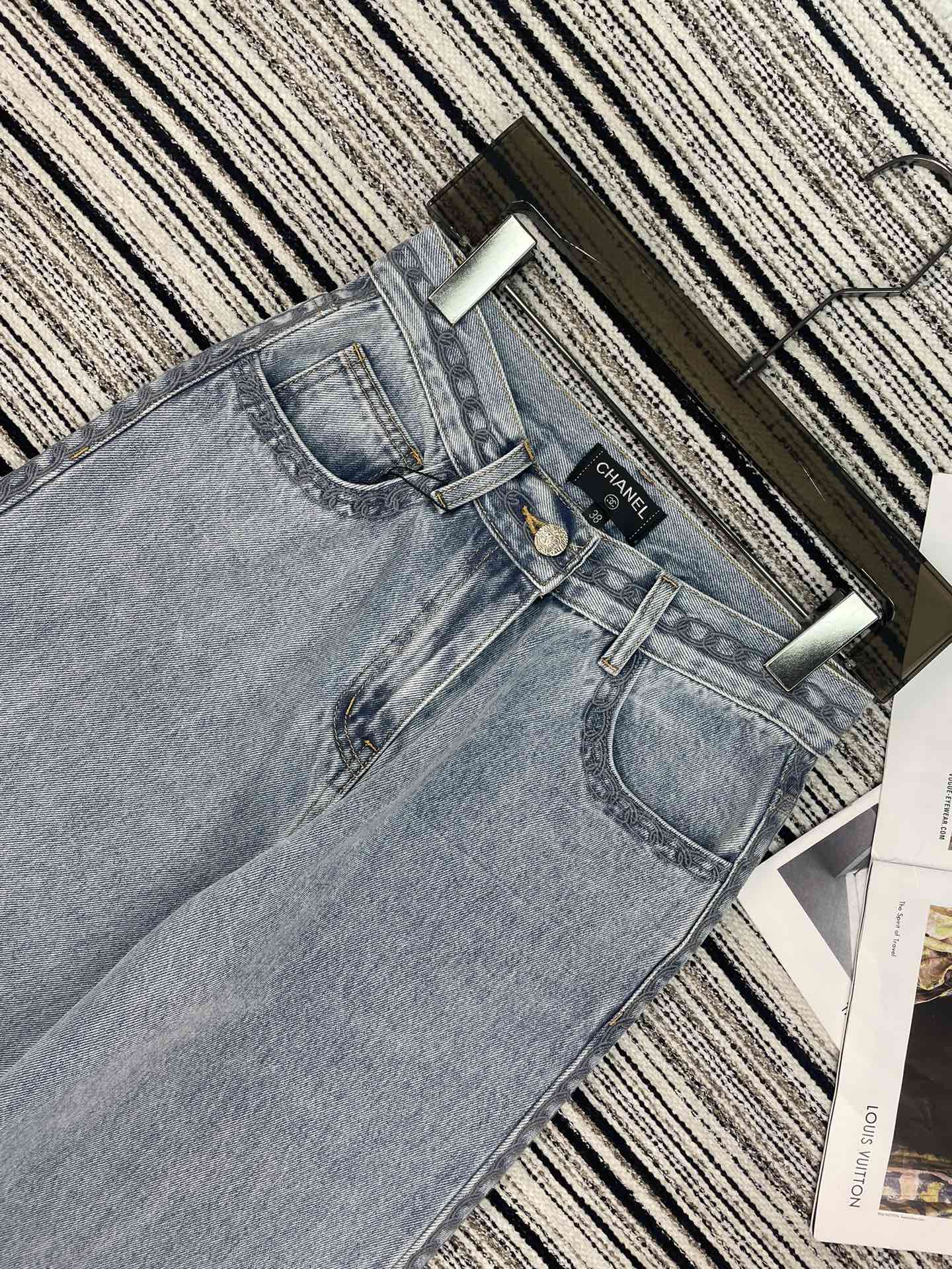 CHANEL 26S JEANS 901