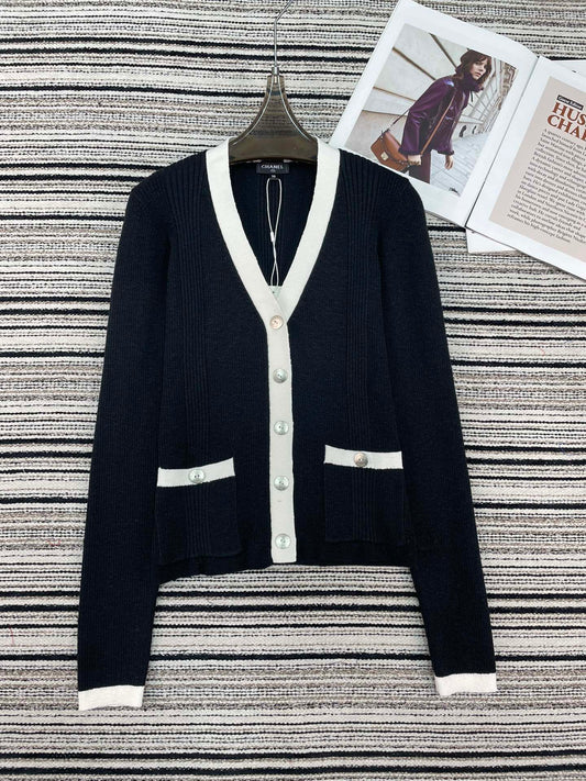 CHANEL 26S CARDIGAN 908