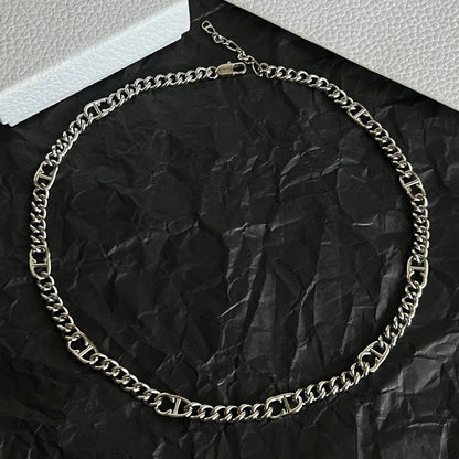 CD 26S LOGO LINK CHAIN NECKLACE IN SILVER METAL 633148