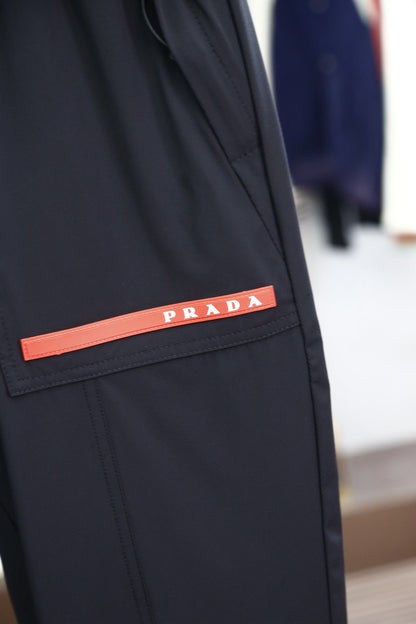 PRADA BLACK SHORT 846352