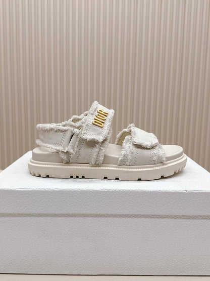 D-SANDAL IN WHITE CANVAS GOLD HARDWARE