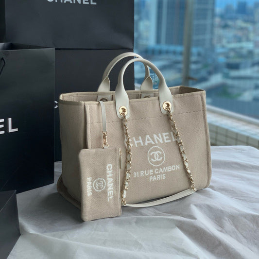 SHOPPING BAG 38 IN BEIGE AND WHITE CANVAS