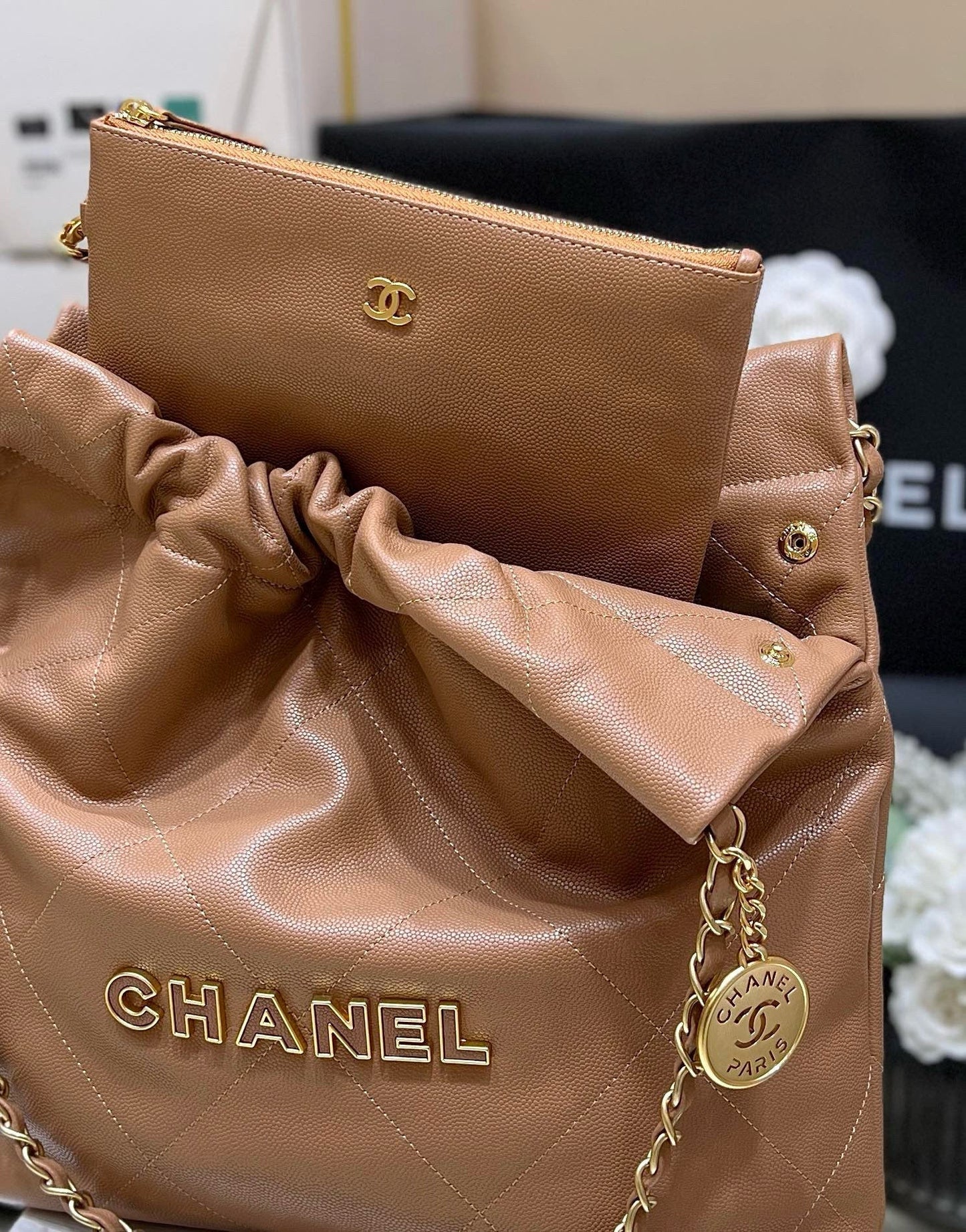GABRIELLE  HOBO BAG 35 IN CAMEL BROWN GRAINED CALFSKIN