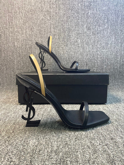 OPAQUE HIGH HEELS IN BLACK CALFSKIN