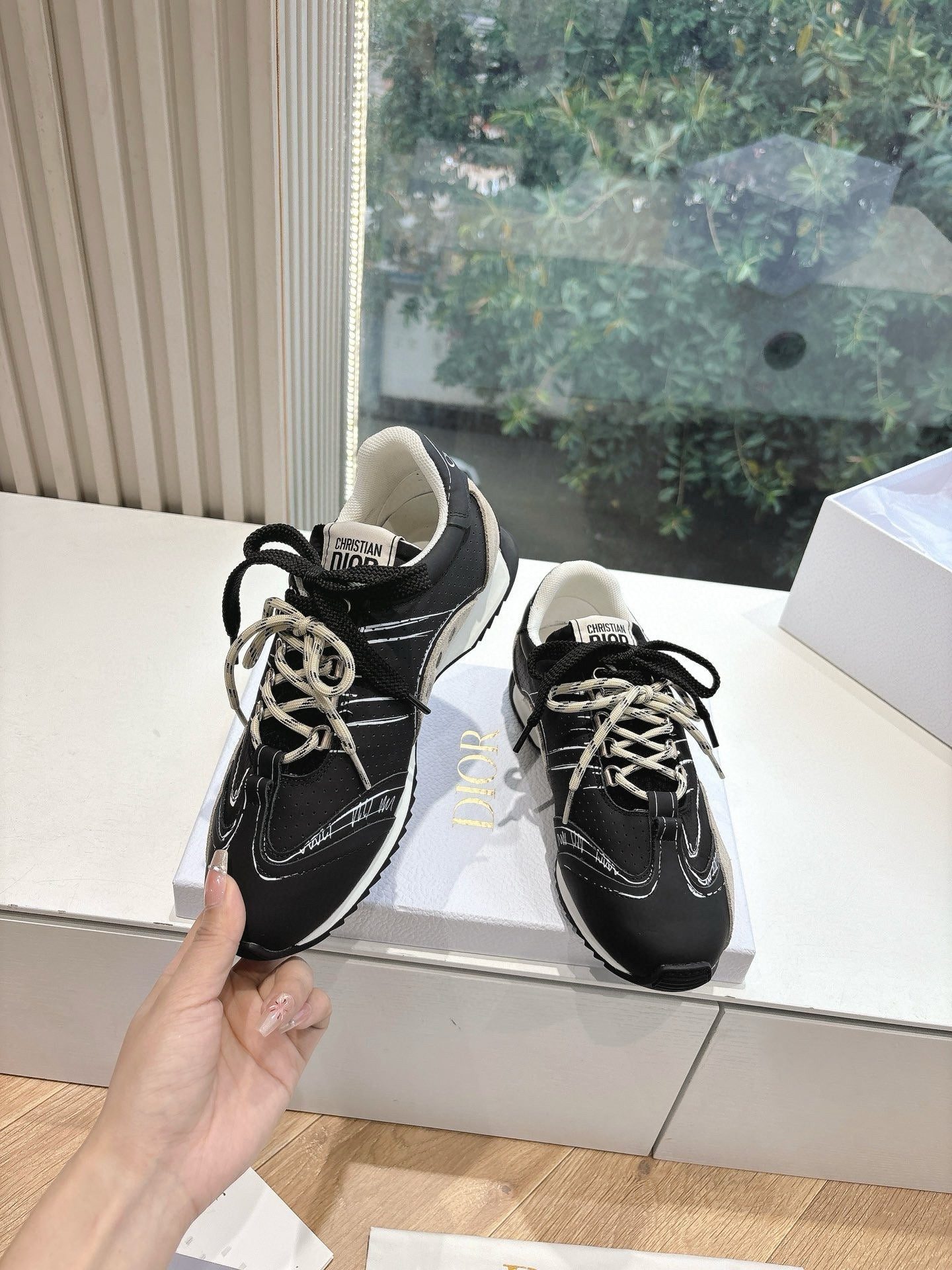 DIOR B30 SNEAKERS IN BLACK AND BEIGE SUEDE