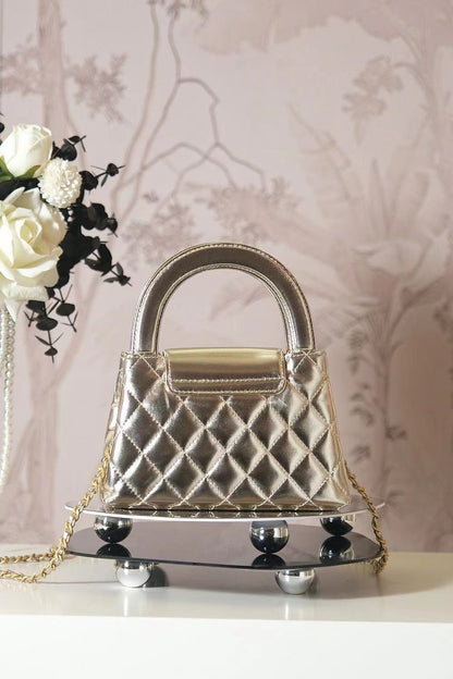 CC COCO HANDLE BAG 19 IN METALLIC GOLD QUILTED CALFSKIN