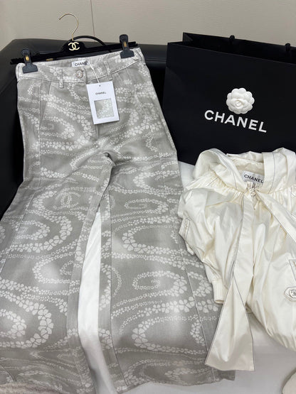 CC WIDE LEG PANTS IN GREY FLORAL SILK