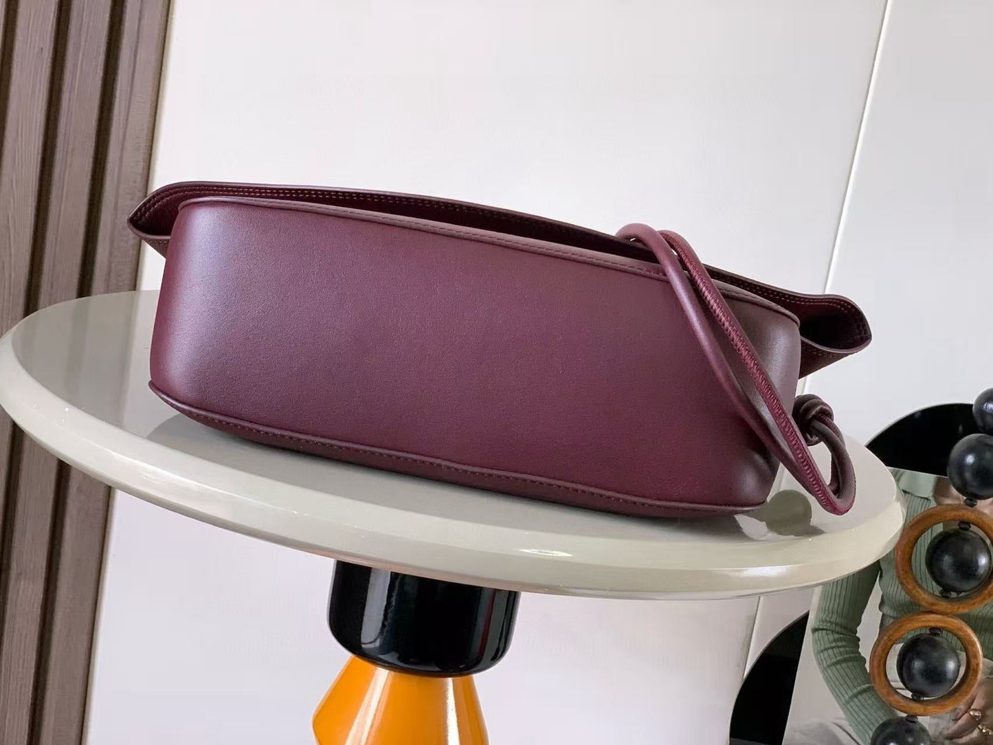 LOE OLA BAG 26 IN BURGUNDY RED CALFSKIN