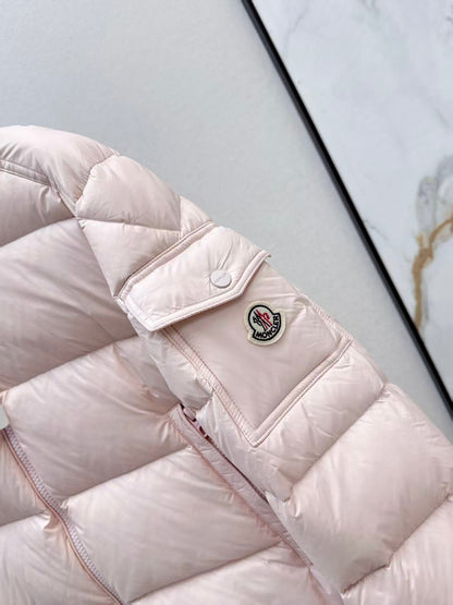 MONCLER PUFFER JACKET IN LIGHT PINK