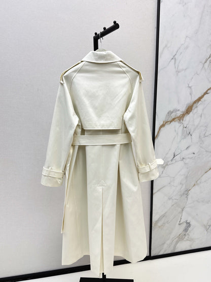 BURBERRY LONG COAT IN WHITE