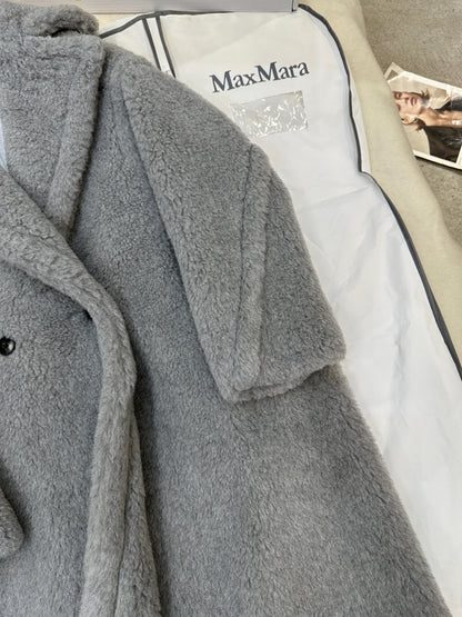 MAX MARA LONG COAT IN LIGHT GREY WOOL WITH CRYSTAL CHARM