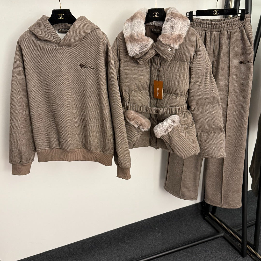 LP SET IN CASHMERE STYLE 5967