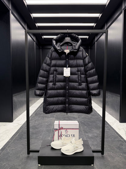 MONCLER LONG COAT 223257