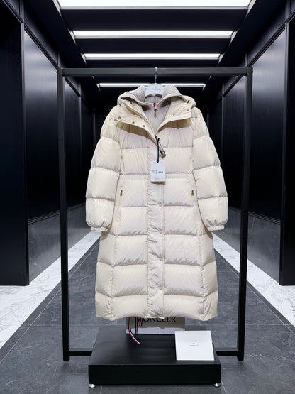 MONCLER LONG COAT 223256