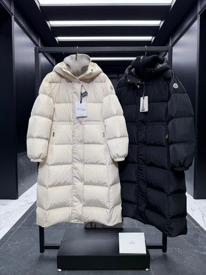MONCLER LONG COAT 223256