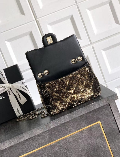 CC 20 SEQUINS FLAP BAG IN BLACK MIX BROWN