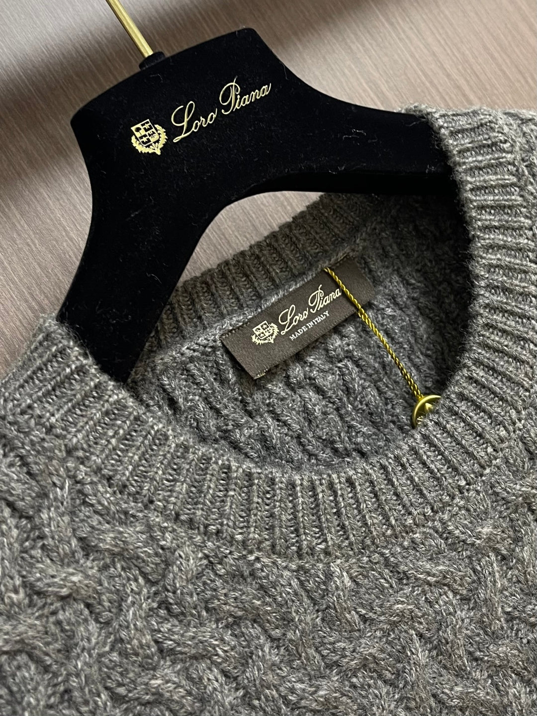 LP 26S KNITTED CREW NECK SWEATER 426