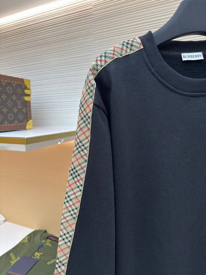 BURBERRY 26S SWEATSHIRT 437