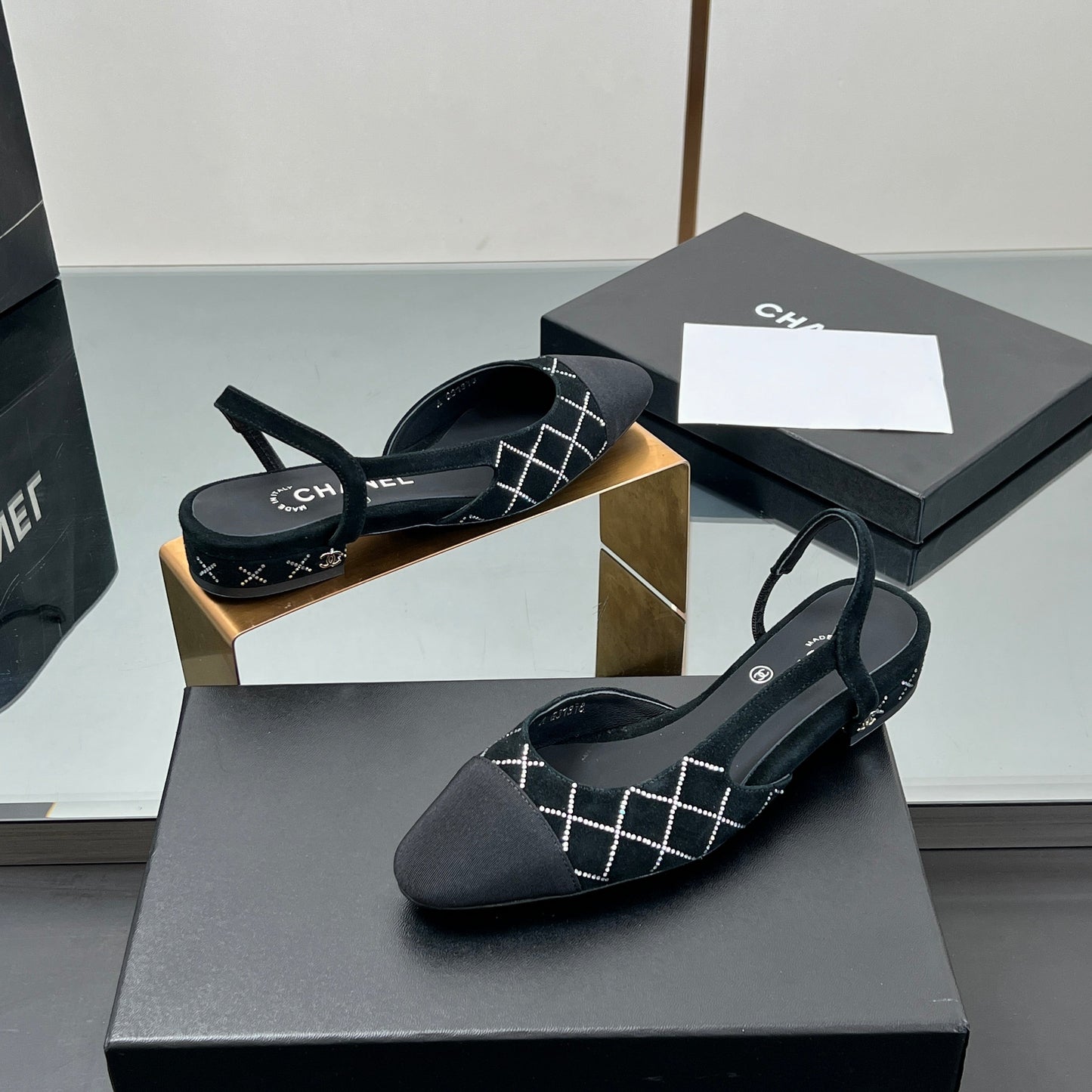 CC SLINGBACK 25S 25 MM IN BLACK SUEDE AND CRYSTALS