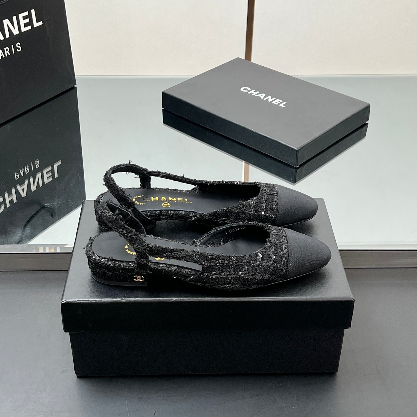 CC SLINGBACK 25S IN BLACK FABRIC AND TWEED SEQUINED