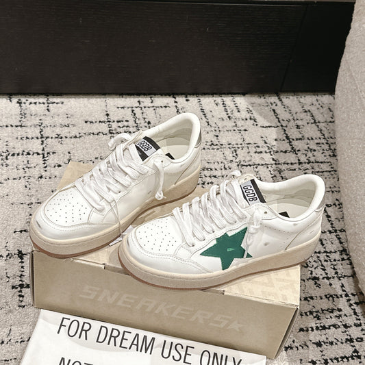 BALL STAR 2 SNEAKERS IN WHITE CALFSKIN GREEN STAR AND SILVER HEEL TAB