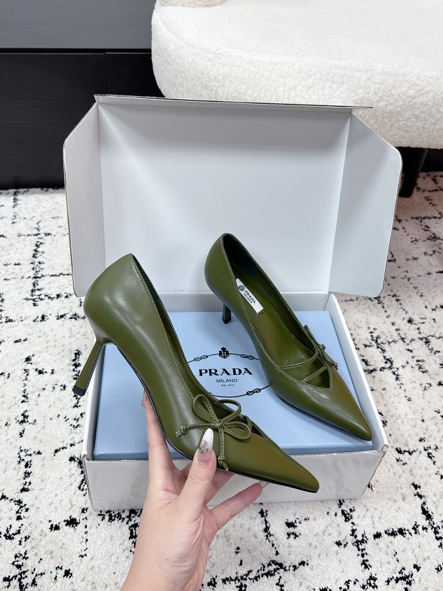 PRADA 26S POINTED-TOE HIGH HEELS 75MM IN DARK OLIVE GREEN CALFSKIN