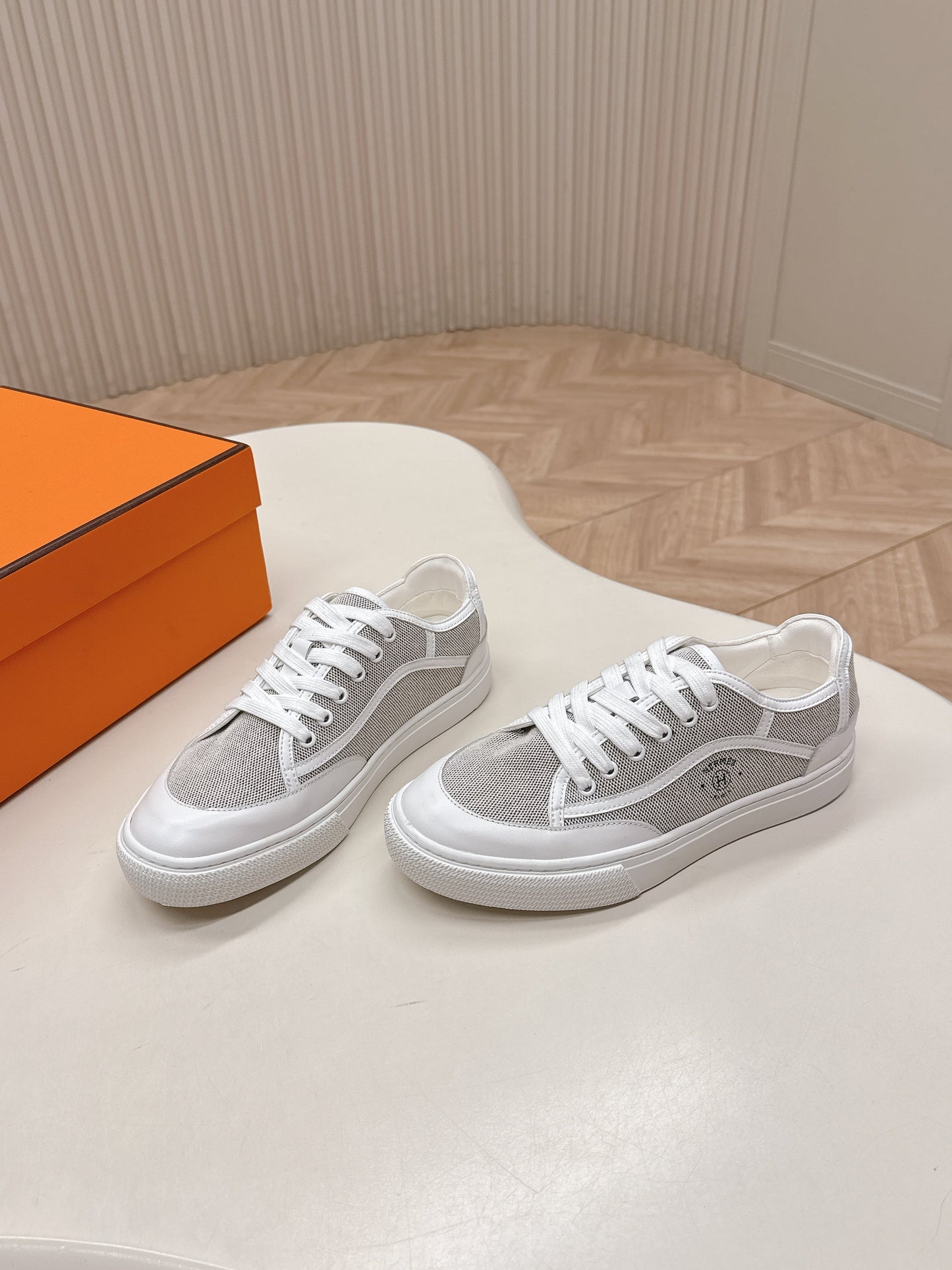 HM 25S SNEAKER LOW SPORTS IN GREY CANVAS MIX WHITE LAMBSKIN