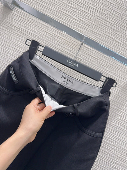 PRADA 26S MIDI SKIRT 635