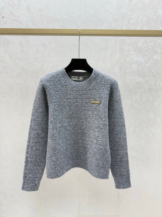 MIUMIU SWEATER STYLE 676
