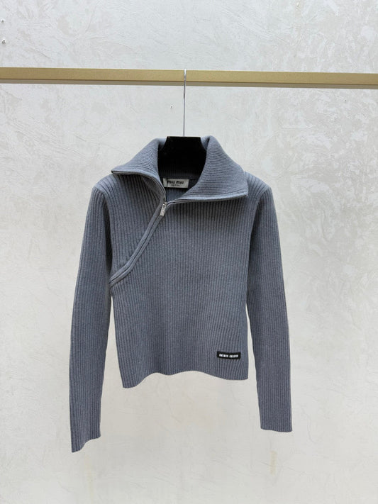 MIUMIU SWEATER STYLE 681
