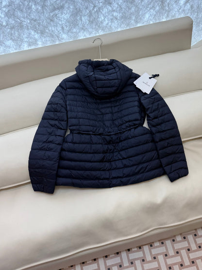 MONCLER 25S SHORT DOWN JACKET WITH DRAWSTRING 402