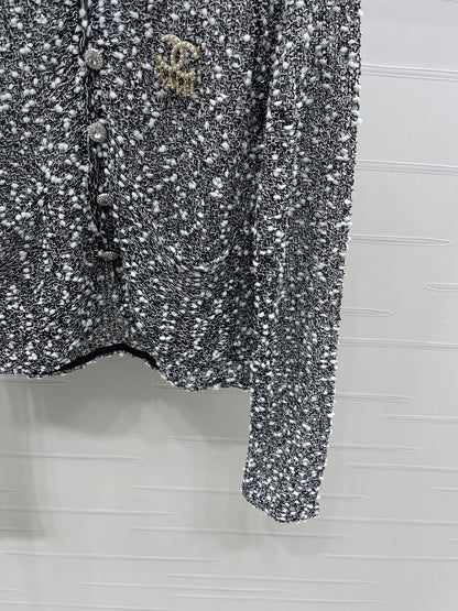 CHANEL 25S CARDIGAN STYLE 160