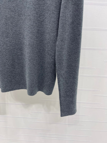 MIUMIU KNITTED SWEATER STYLE 461