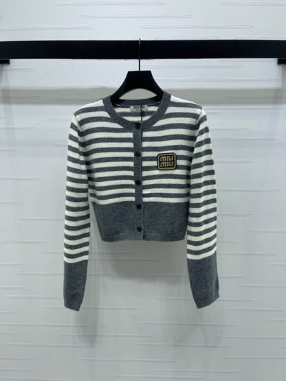 MIUMIU CARDIGAN STYLE 457