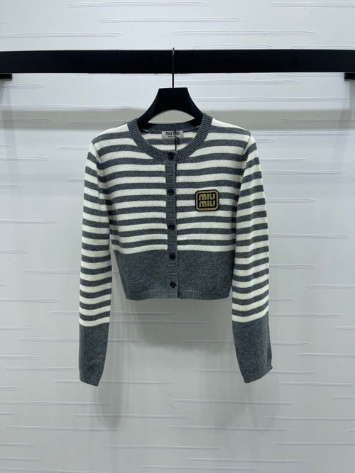 MIUMIU CARDIGAN STYLE 457