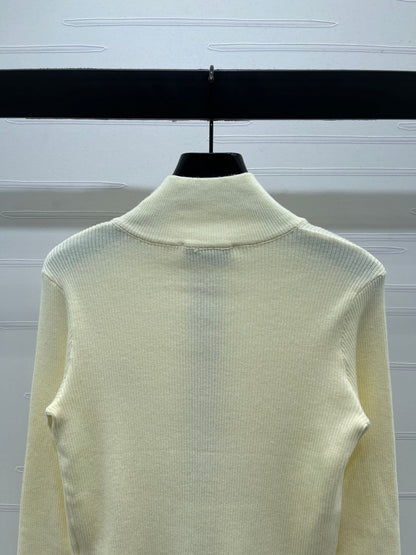 MIUMIU CARDIGAN STYLE 489