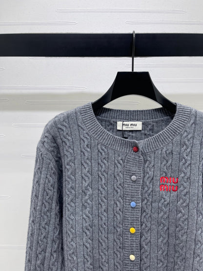 MIUMIU CARDIGAN STYLE 607