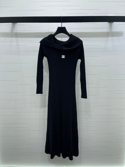 CHANEL 25S KNITTED LONG-SLEEVE DRESS 278