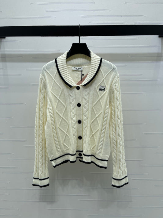 MIUMIU CARDIGAN STYLE 812
