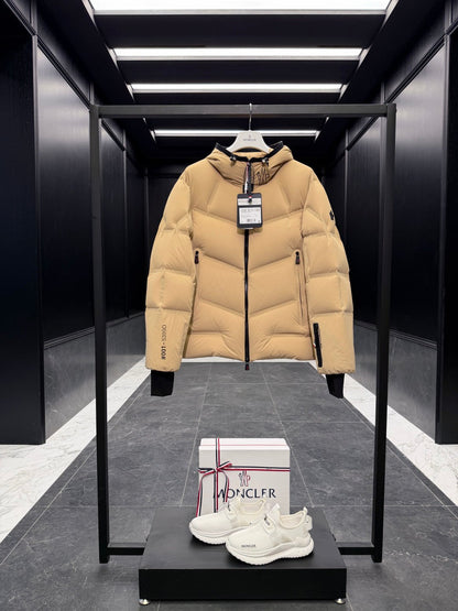 MONCLER 25S DOWN JACKET 426