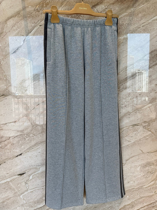 MIUMIU STRAIGHT-LEG PANTS STYLE 715