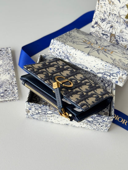 DIOR 25S 30 MONTAIGNE DAHLIA WALLET 11 IN BLUE DIOR OBLIQUE JACQUARD