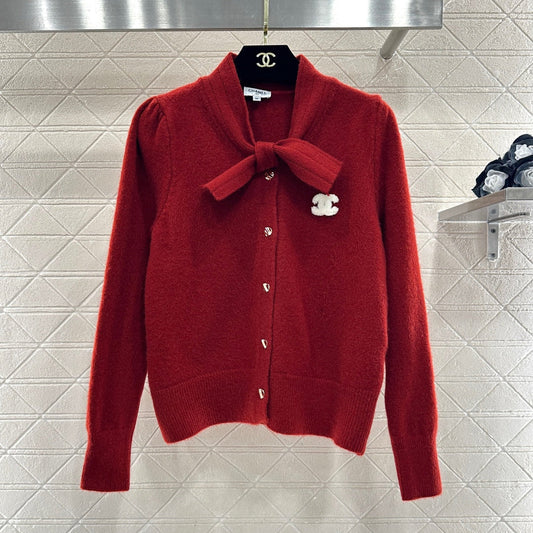 CHANEL 26S KNITTED CARDIGAN 665