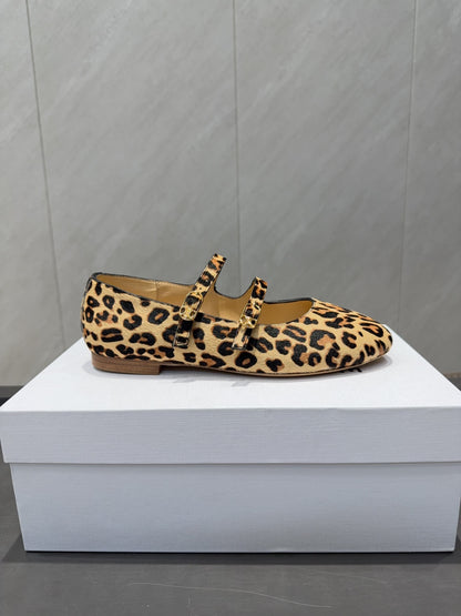 CELINE 26S BALLET FLATS IN LEOPARD PRINT FUR