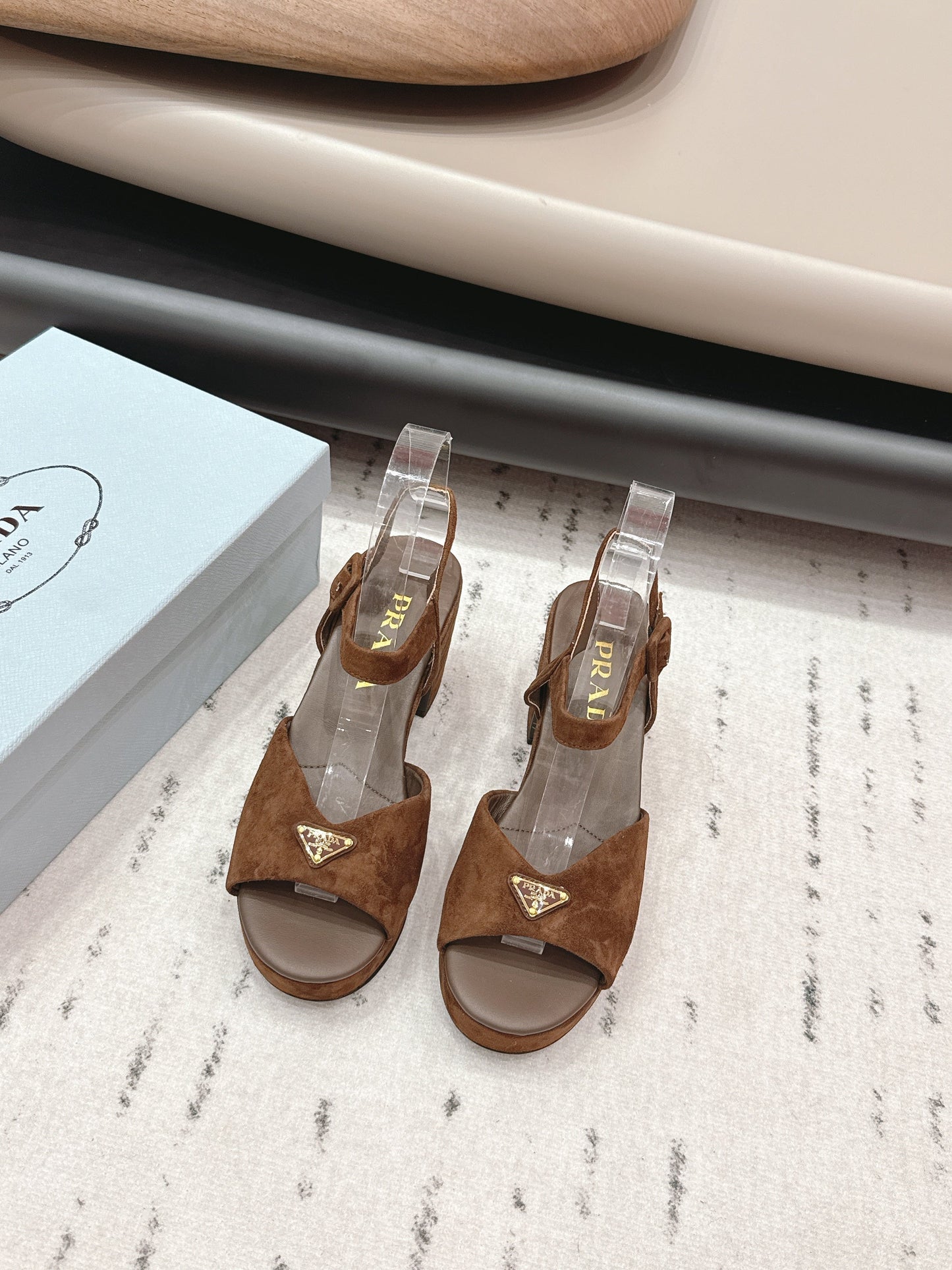 PRADA 26S HEELED SANDALS 75MM IN CARAMEL BROWN SUEDE WITH LOGO