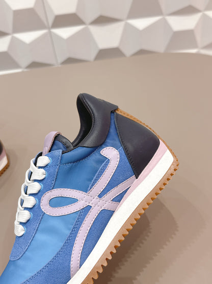 LOEWE 26S FLOW RUNNER SNEAKER IN BLUE SUEDE AND CALFSKIN STYLE 1