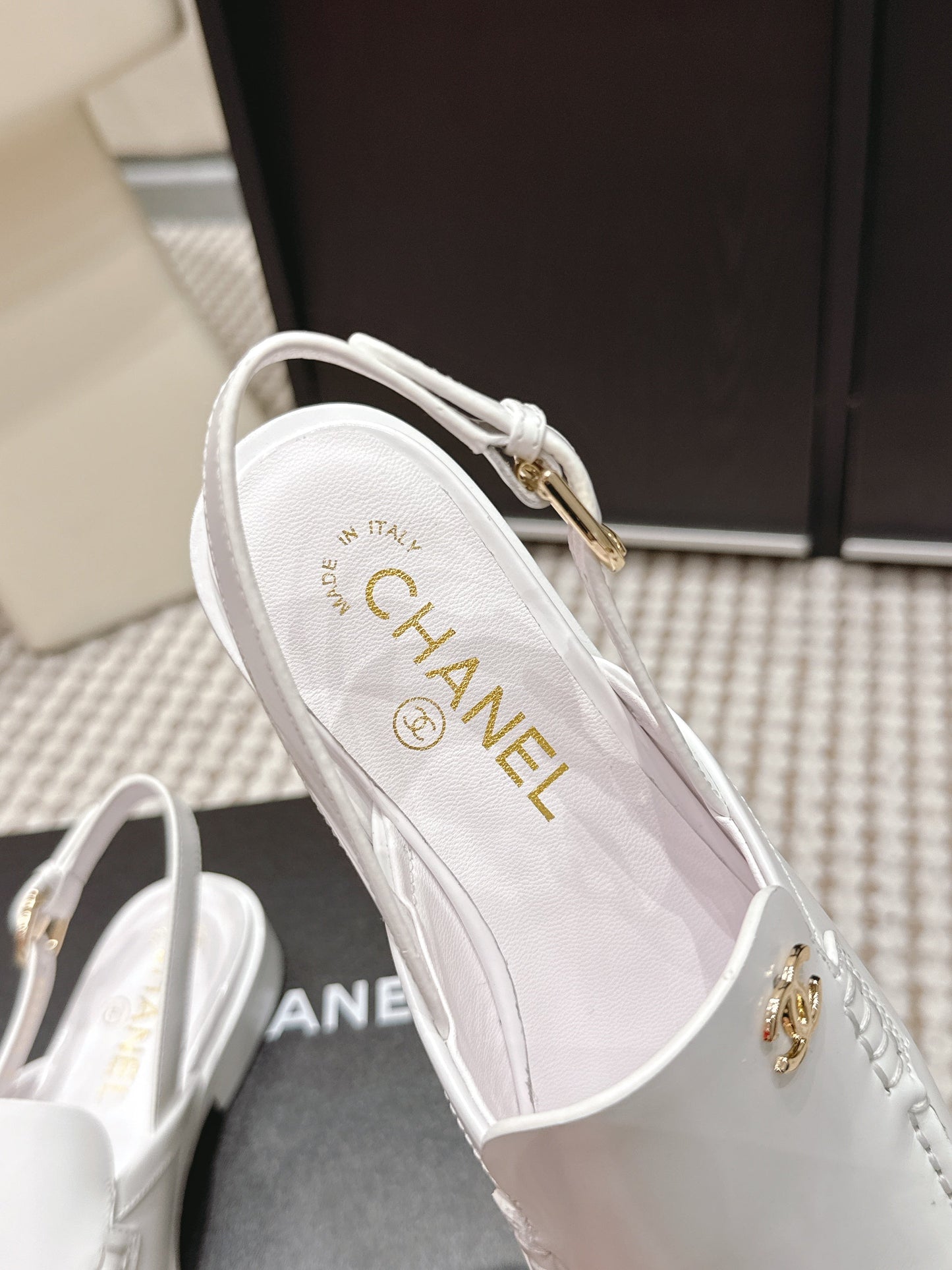 CHANEL 26S SLINGBACK LOAFERS IN WHITE GLOSSY CALFSKIN